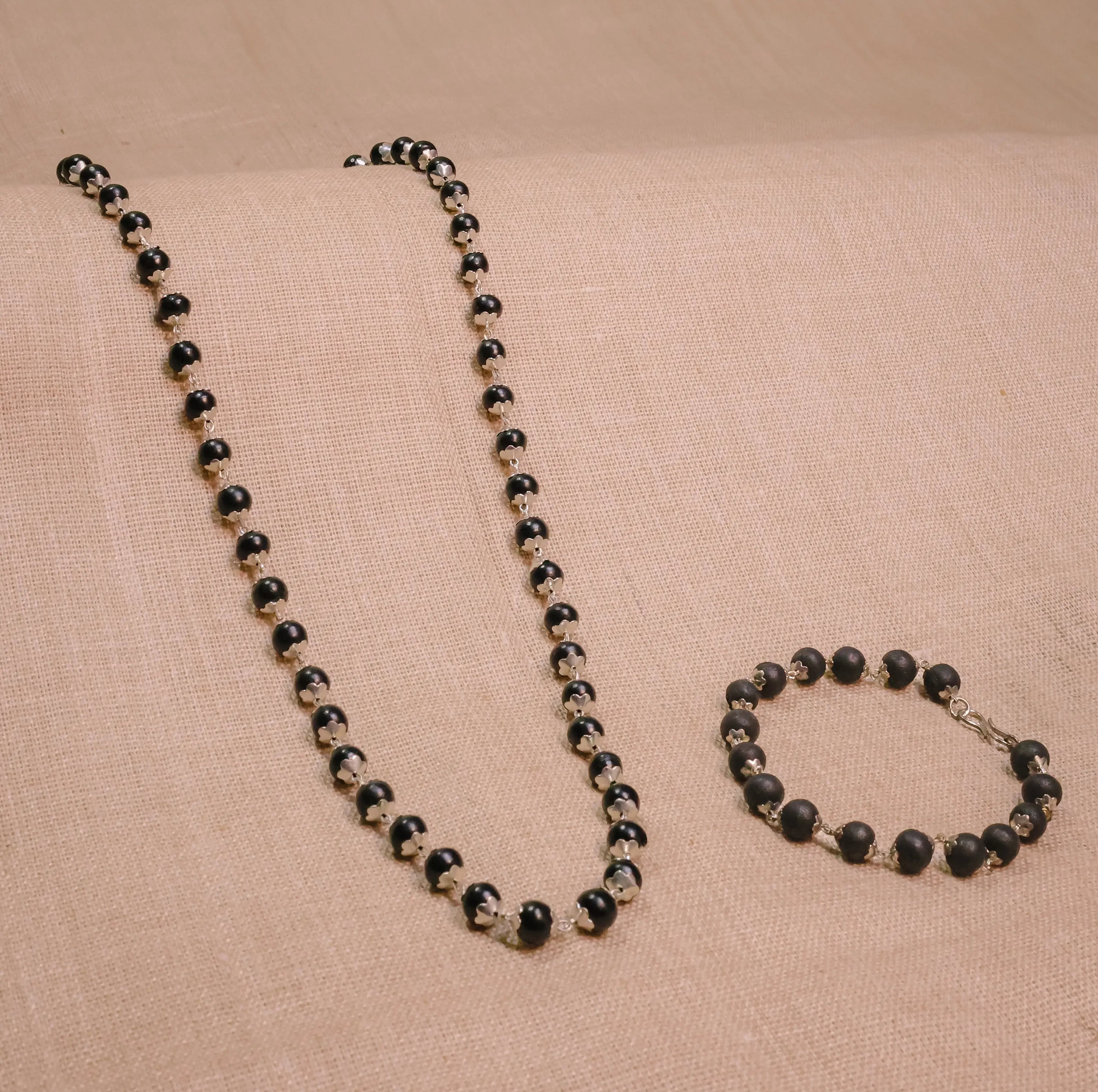 Silver plated Karungali Necklace & Bracelet Combo